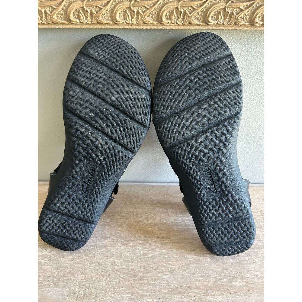 Clarks Elizabelle sea Women’s Size 9 – Fisherman-Mary Jane Hybrid Sandals​​ - Picture 4 of 7